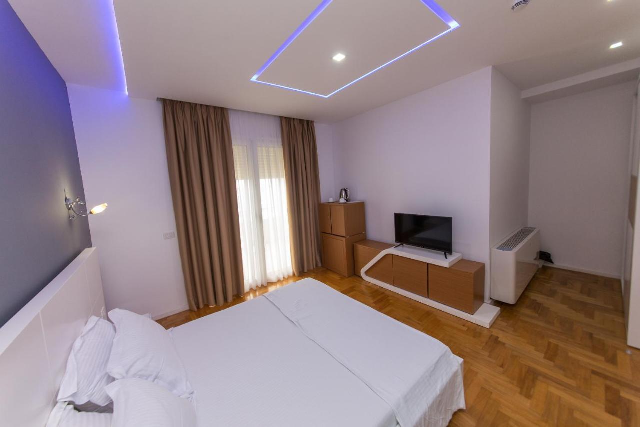 Aler Luxury Vlore Hotel Buitenkant foto